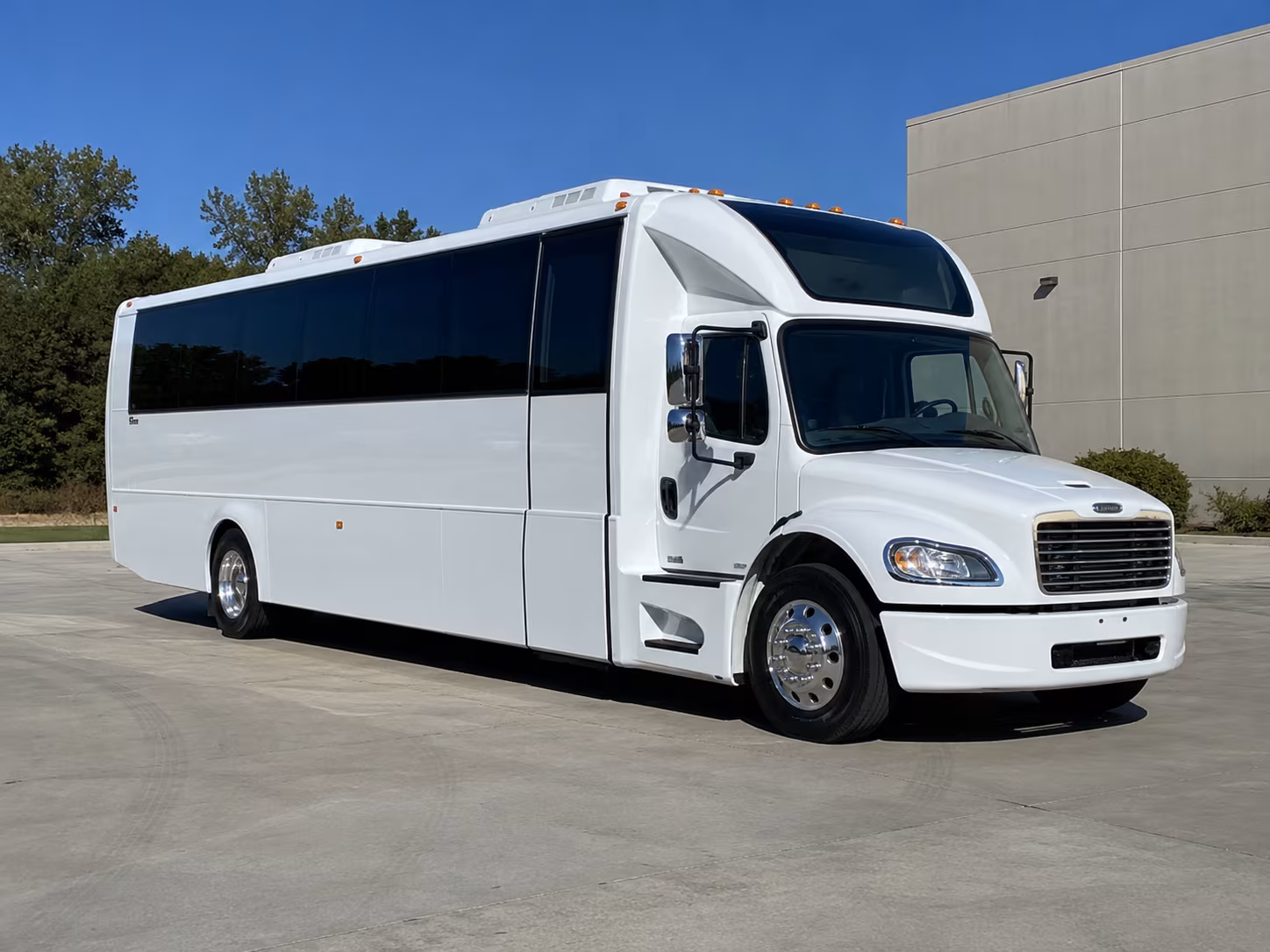 arvada 28 passenger party bus
